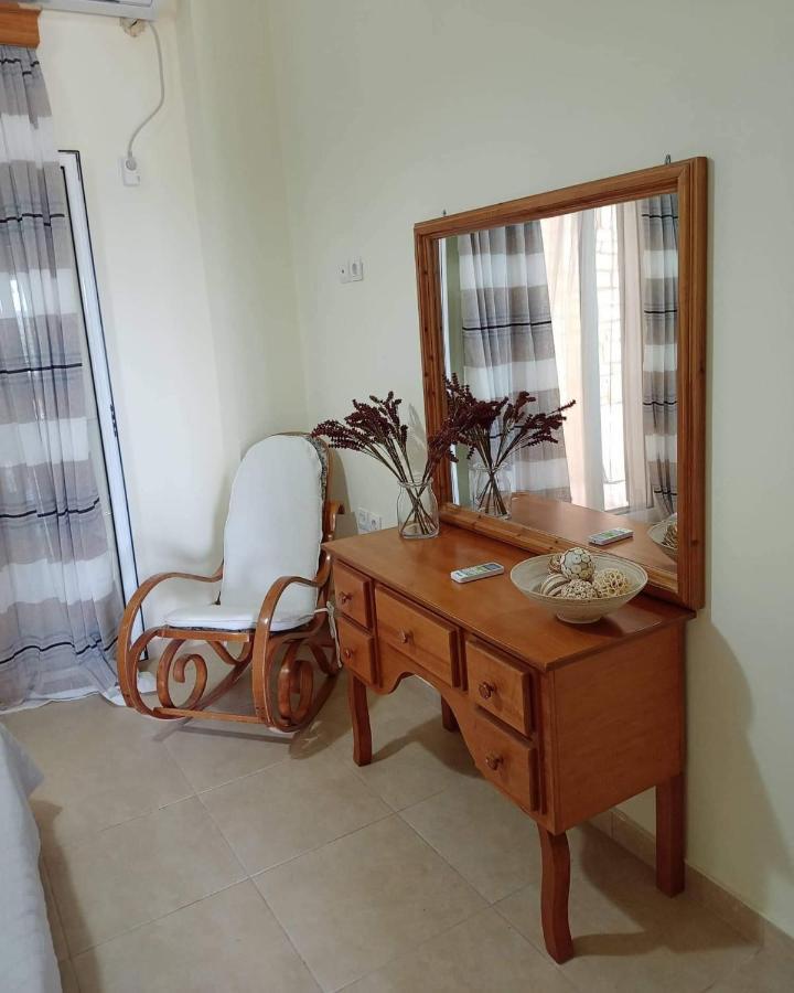 Lovely View Apartments Himarë Exterior foto