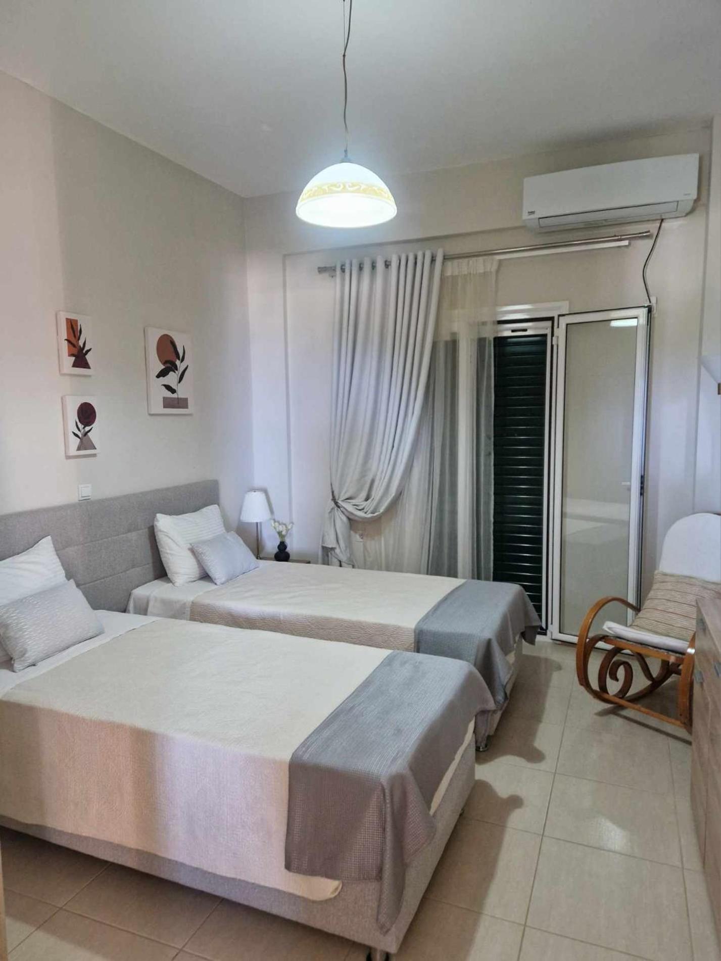 Lovely View Apartments Himarë Exterior foto